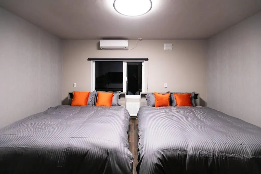 S9W13 Laboinn Large Private House Sapporo Vila