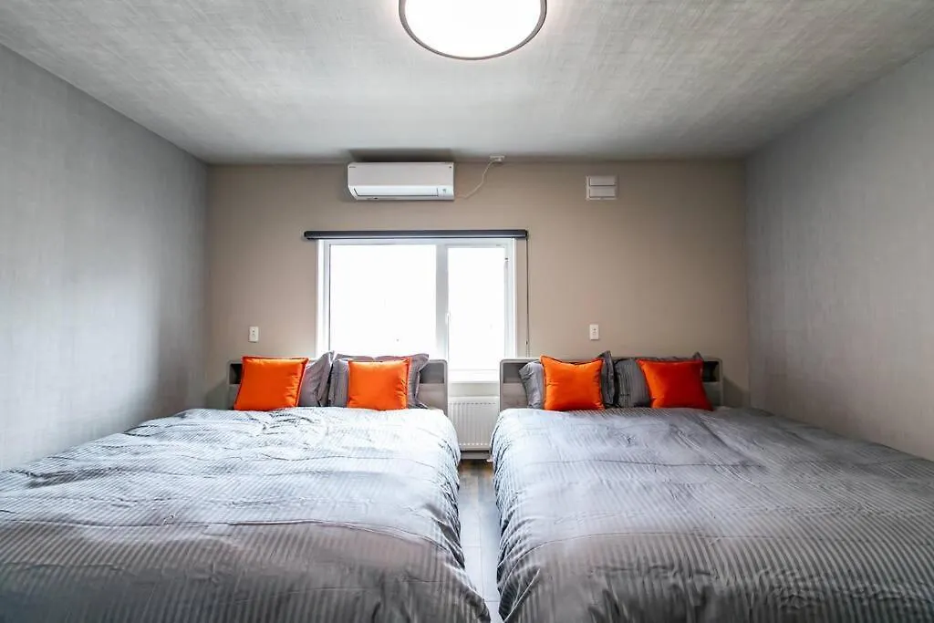 S9W13 Laboinn Large Private House Sapporo Japonsko