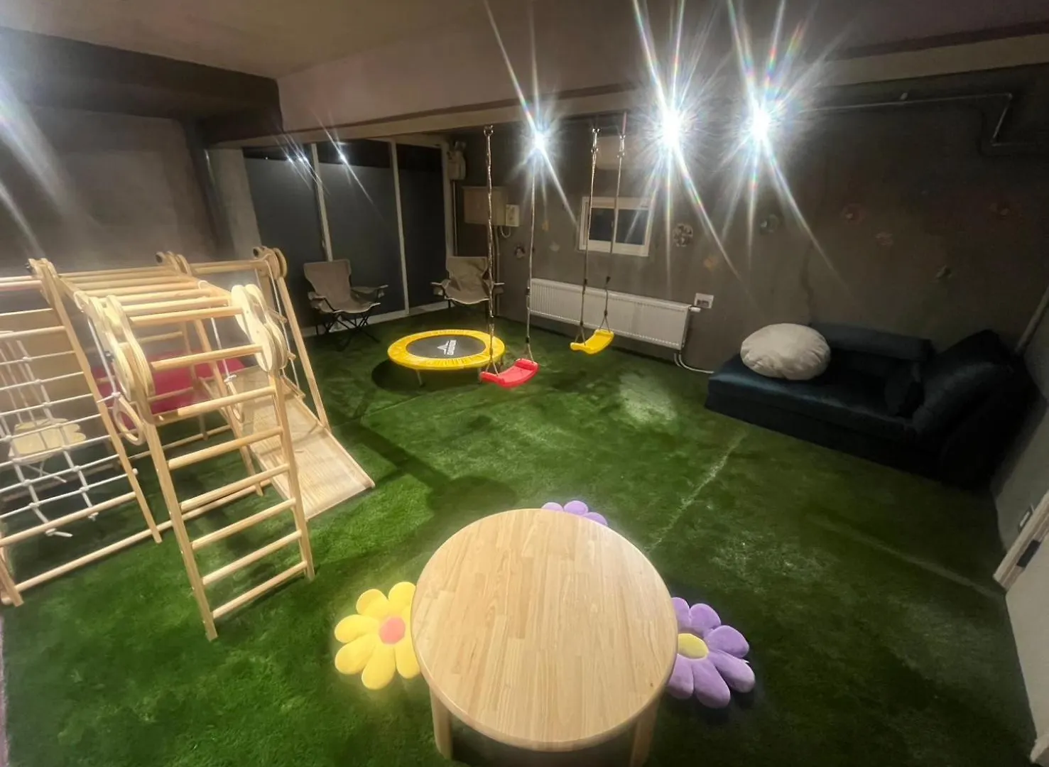 S9W13 Laboinn Large Private House Sapporo Japonsko
